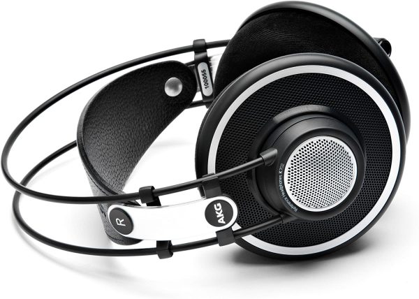 AKG K702 kuulokkeet