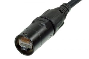 Neutrik NE8MCB CAT5 (RJ45) johtoliittimen kuori musta