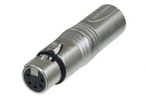 Neutrik NA3M5F 3-pin XLR-uros / 5-pin XLR-naaras adapteri