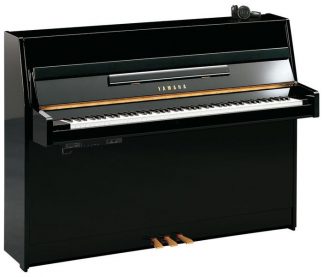 Yamaha B1SC2PE Silent Piano musta kiiltävä