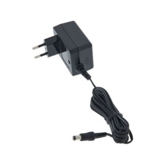 Yamaha PA130P Power Lab 12 VDC 750 mA verkkolaite