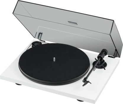 Pro-Ject Primary E levysoitin valkoinen