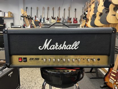 Käytetty Marshall JCM 2000 DSL 100 Dual Super Lead 2-Channel 100-Watt + Case - Image 4