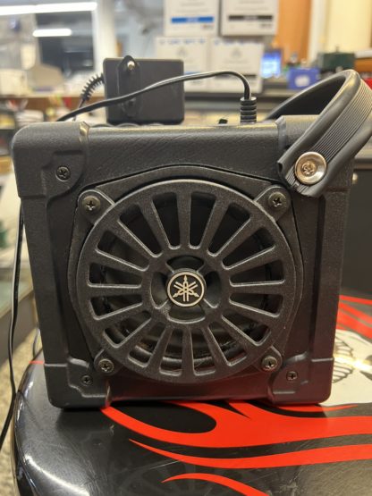 Käytetty Yamaha AA5 monitori vahvistin - Image 3