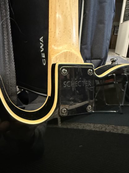 Käytetty Schecter PT Diamond Serie sähkökitara - Image 3
