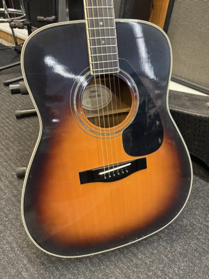 Käytetty Yamaha FG441 TBS akustinen kitara - Image 2