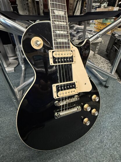 Käytetty Gibson Les Paul Classic EB-musta - Image 9