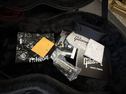 Käytetty Gibson Les Paul Classic EB-musta - Image 8