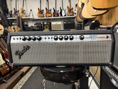 Käytetty Fender Bassman 135 (1978) vahvistin