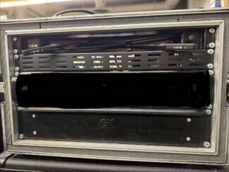 Käytetty räkki Transit Case 6 unit , kelluva + tarvikkeet (myyntitili)