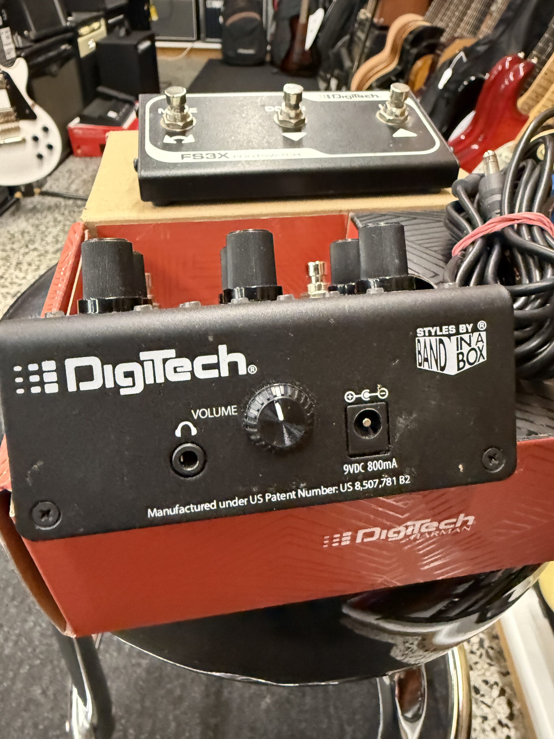 Käytetty Digitech Trio+ Band Creator + Digitech FS 3X jalkakytkin - Image 2