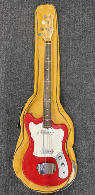 Käytetty Eko Manta, shortscale basso + kassi, 70-luvulta