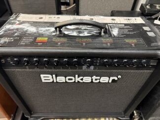 Käytetty Blackstar ID:60 TVP kitaravahvistin + FS10 footswitch