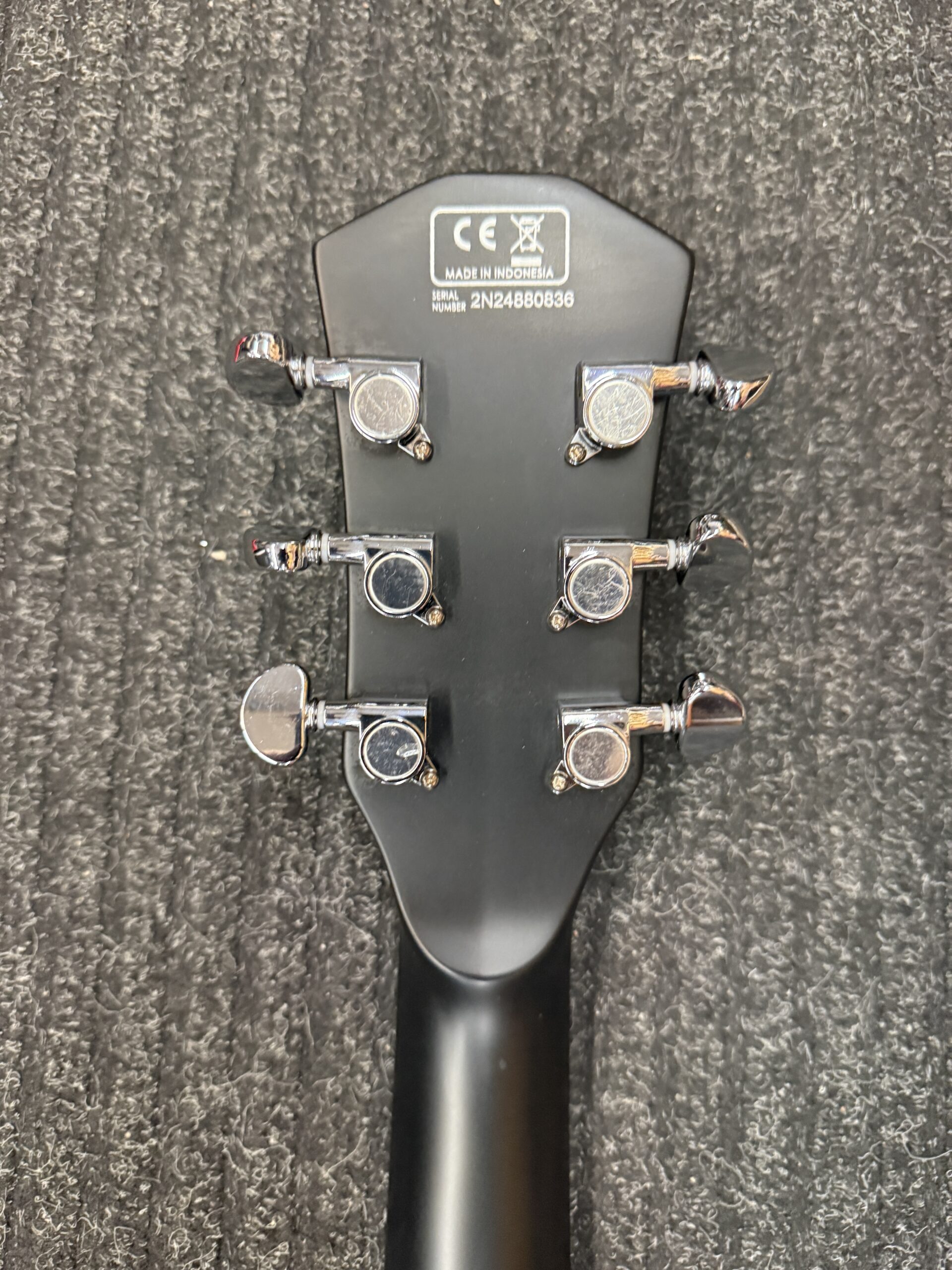 Käytetty Larry Carlton L3 P90 Black Satin sähkökitara - Image 5