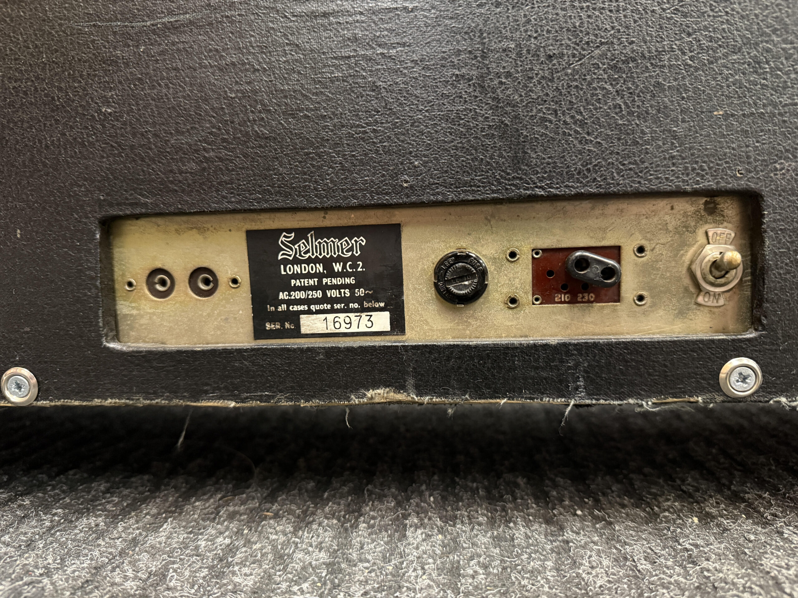 Käytetty Selmer Truevoice Zodiak Twin Thirty kitaravahvistin - Image 6