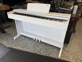 Käytetty Yamaha YDP-145WH d-piano