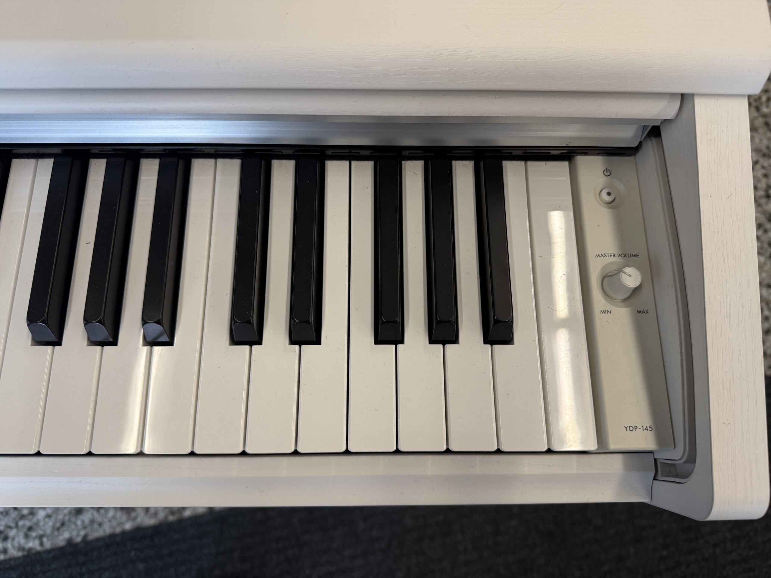 Käytetty Yamaha YDP-145WH d-piano - Image 4