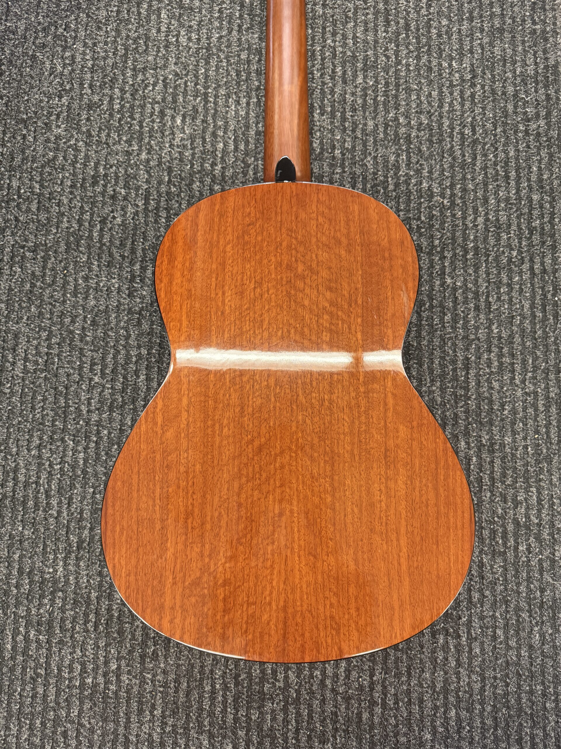 Käytetty Yamaha CG-142S klassinen kitara ja pussi - Image 3