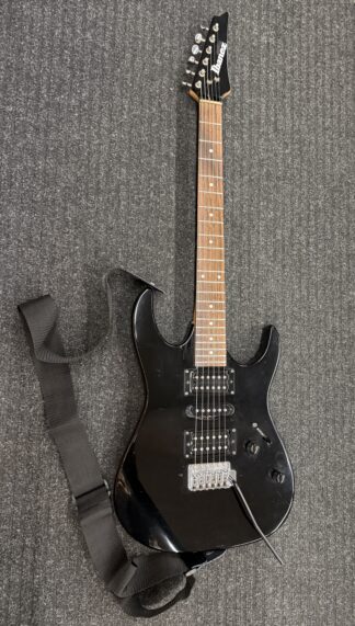 Käytetty Ibanez GRX70BK sähkökitara